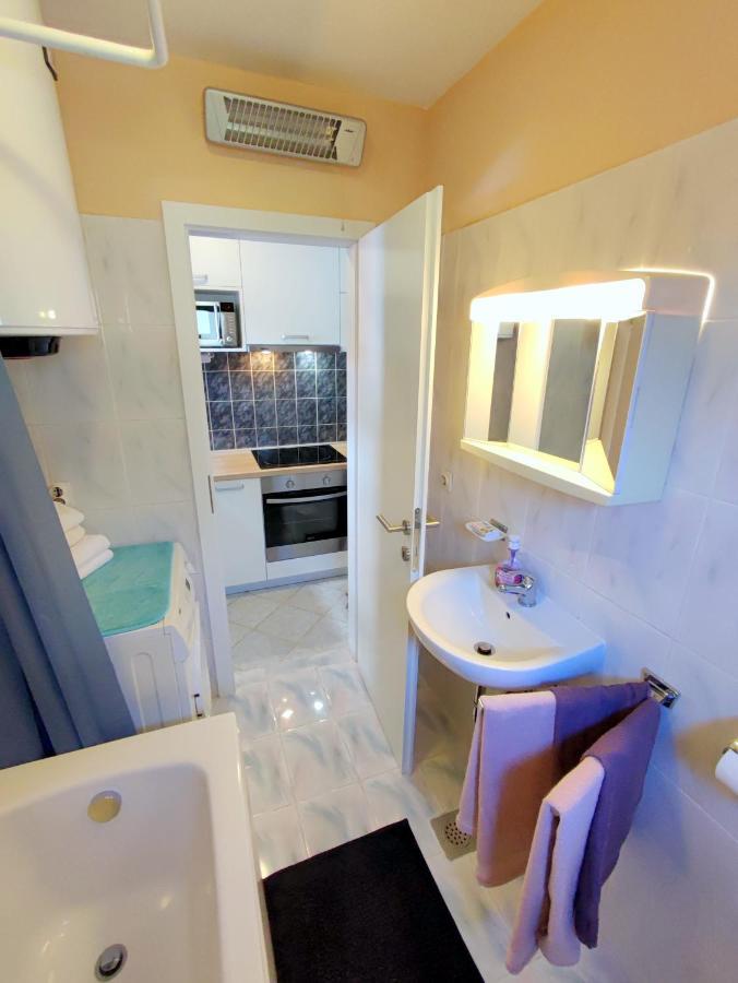 Apartment Pajtak Porec Exterior photo